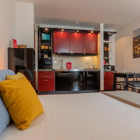 Studio S. Tommaso A Piazza Castello By Wonderful Italy Appartement *